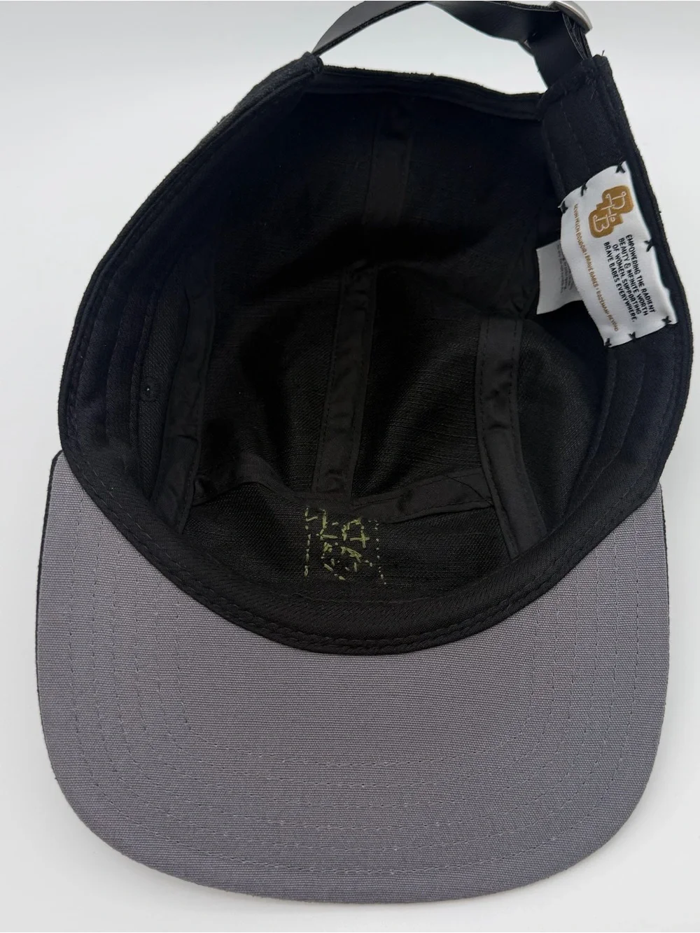 Black 5-Panel Cap with Hand Gesture Embroidery 77% Hemp Womens dadcore